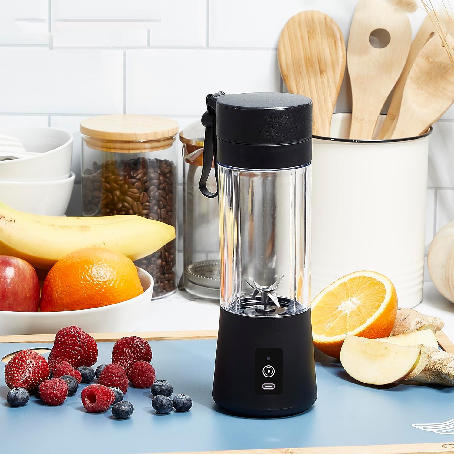 Frullatore Portatile Ricaricab - Small Appliances recensione e prezzo